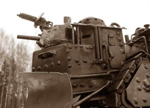 Aleksei Sigaev -  Steam-Tank