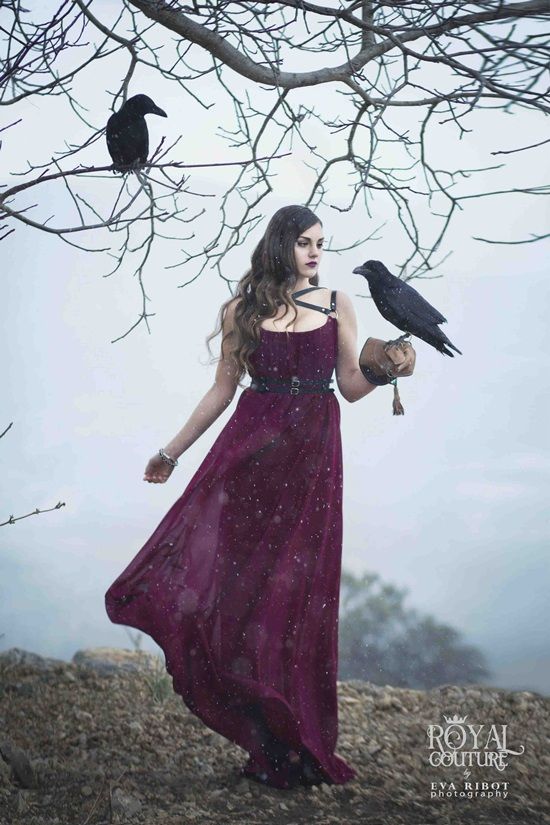 Royal Couture - Crow King 012