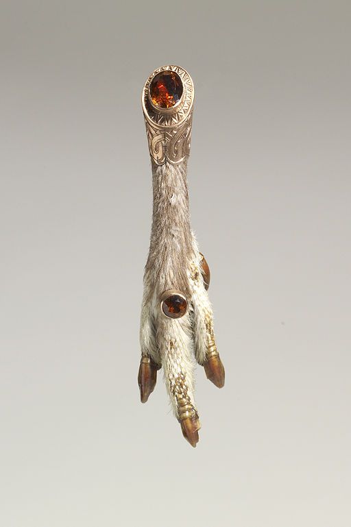 Scottish brooch with Falcon's Talon - The Walters Art Museum