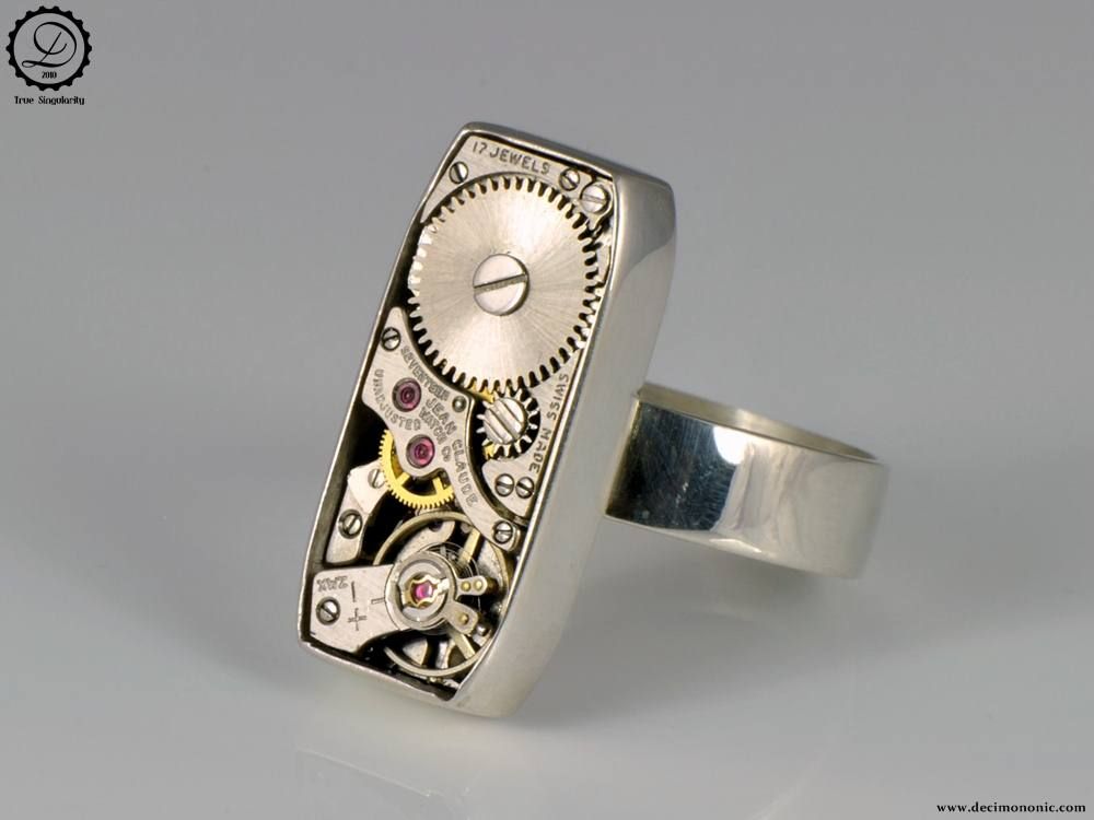 sovereign ring on hand
